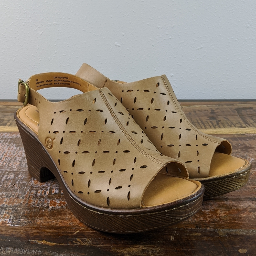 Born Leather Brown Perforated Open Toe Wedge Sz 6